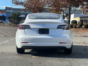 064c03e1-22bf-4fc7-8589-b88332bb4ffc